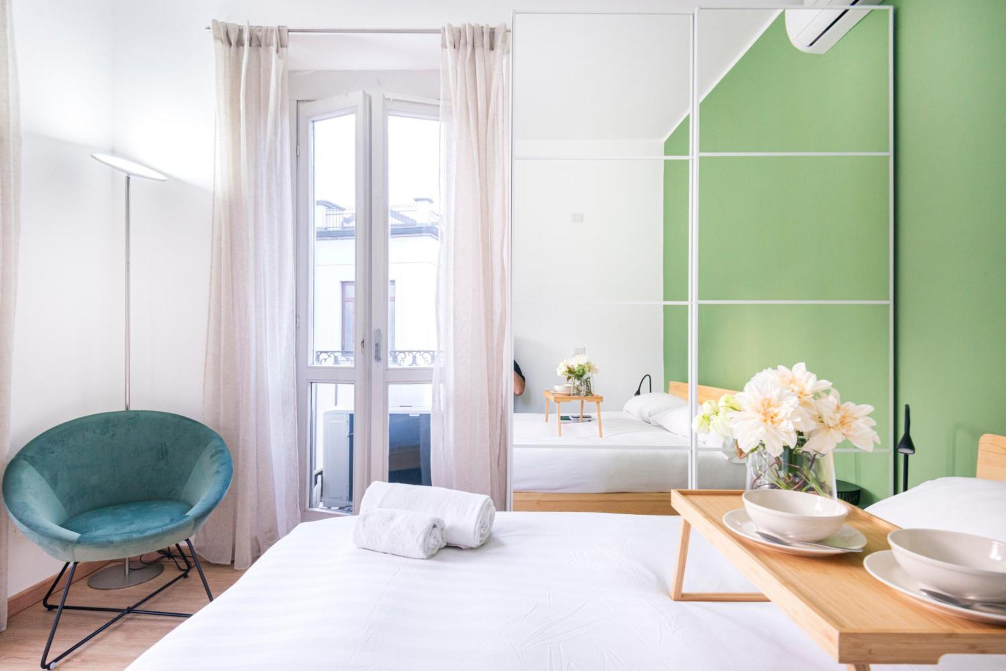 Amazing Flat Near Duomo & Colonne Di San Lorenzo By Easylife Milánó Kültér fotó